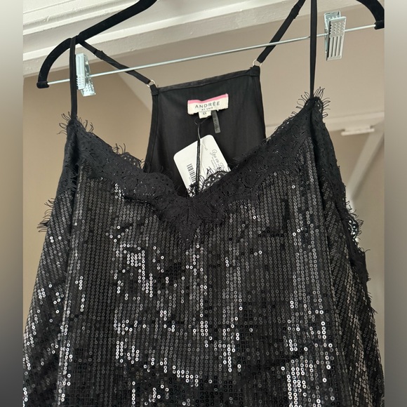 Sequins Tank Top - Picture 3 of 4